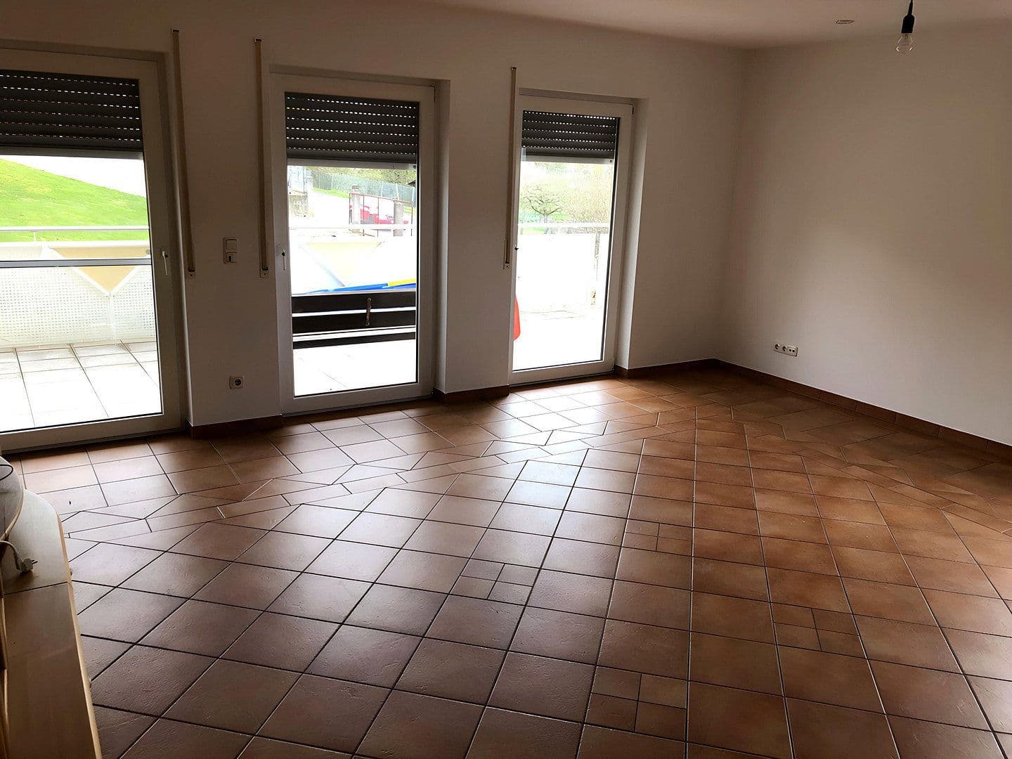 Pronájem bytu 5+1 135 m², Schulstraße 30, Pohlheim, Hessen Pronájem bytu 5+1 135 m², Schulstraße 30, Pohlheim, Hessen
