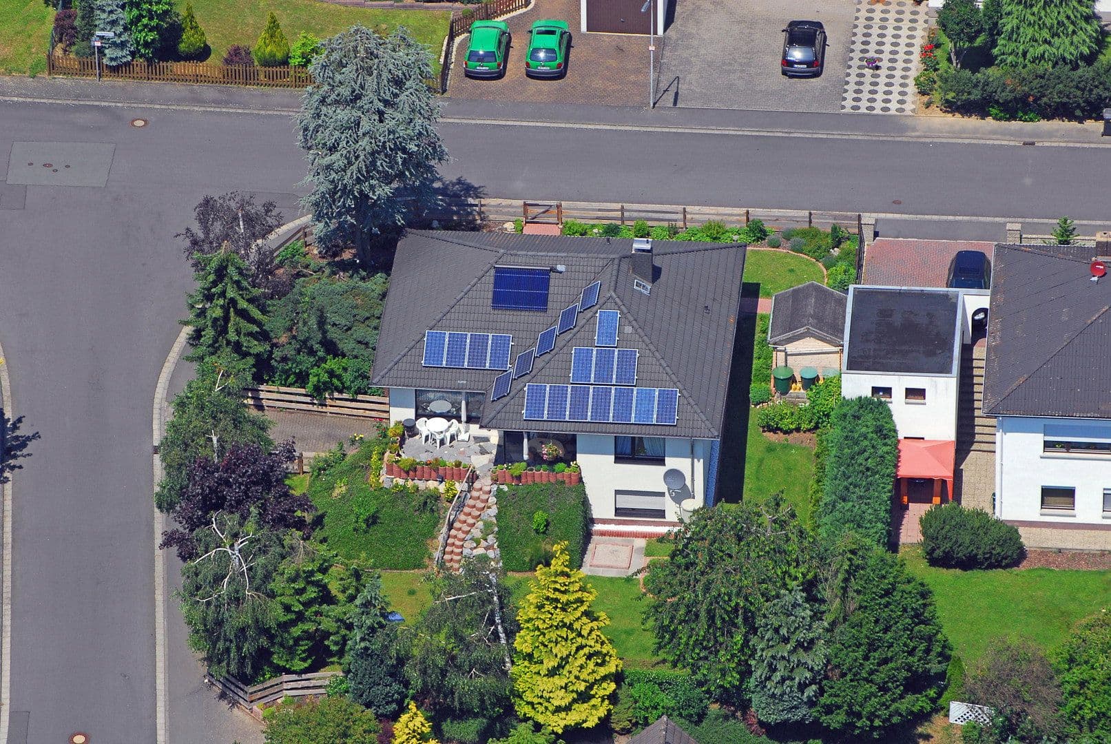 Prodej domu 140 m², pozemek 700 m², Hüttenberg, Hessen Prodej domu 140 m², pozemek 700 m², Hüttenberg, Hessen