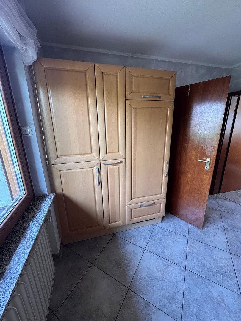 Prodej domu 140 m², pozemek 700 m², Hüttenberg, Hessen Prodej domu 140 m², pozemek 700 m², Hüttenberg, Hessen