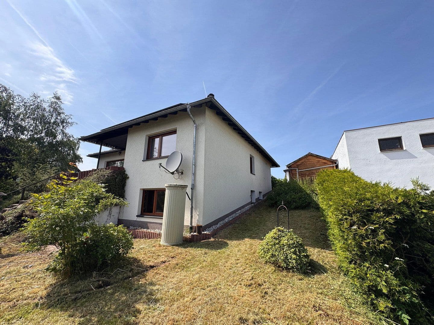 Prodej domu 140 m², pozemek 700 m², Hüttenberg, Hessen Prodej domu 140 m², pozemek 700 m², Hüttenberg, Hessen