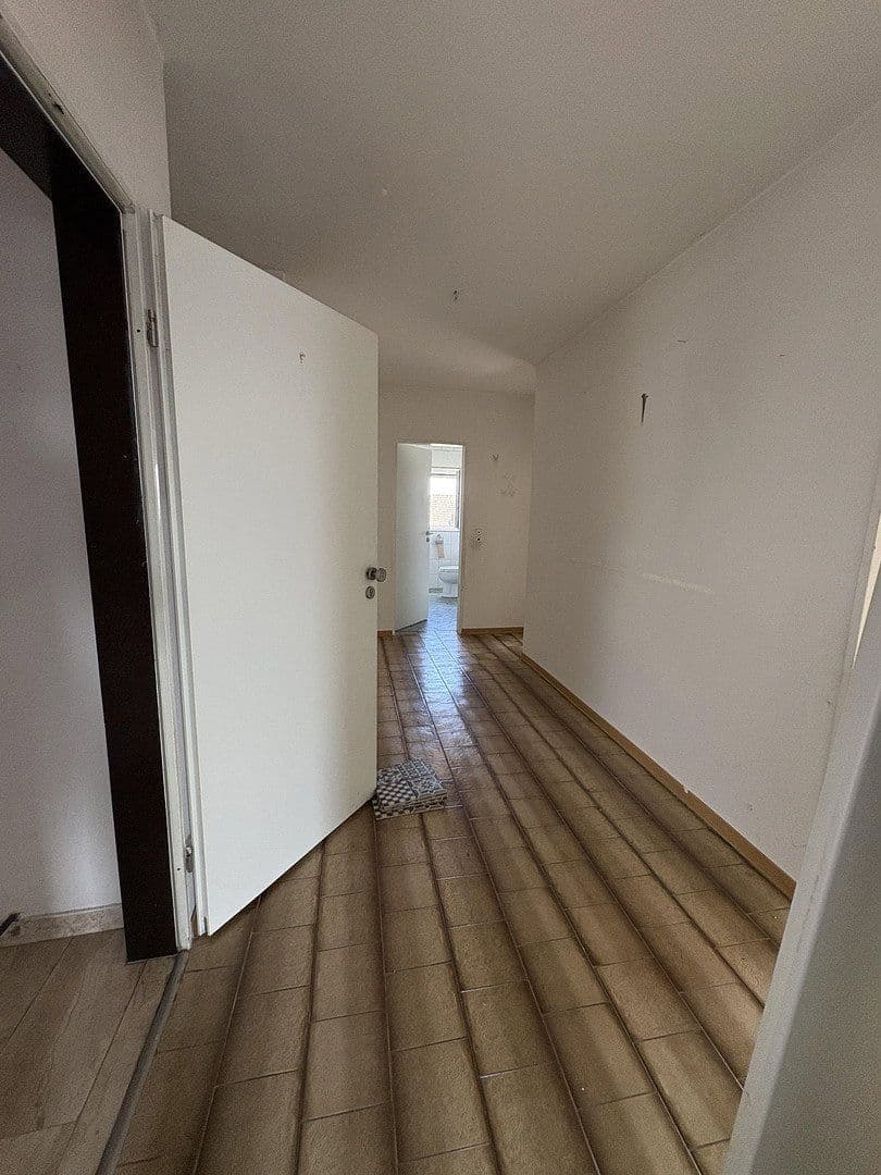 Prodej bytu 4+1 79 m², Bruchköbel, Hessen Prodej bytu 4+1 79 m², Bruchköbel, Hessen