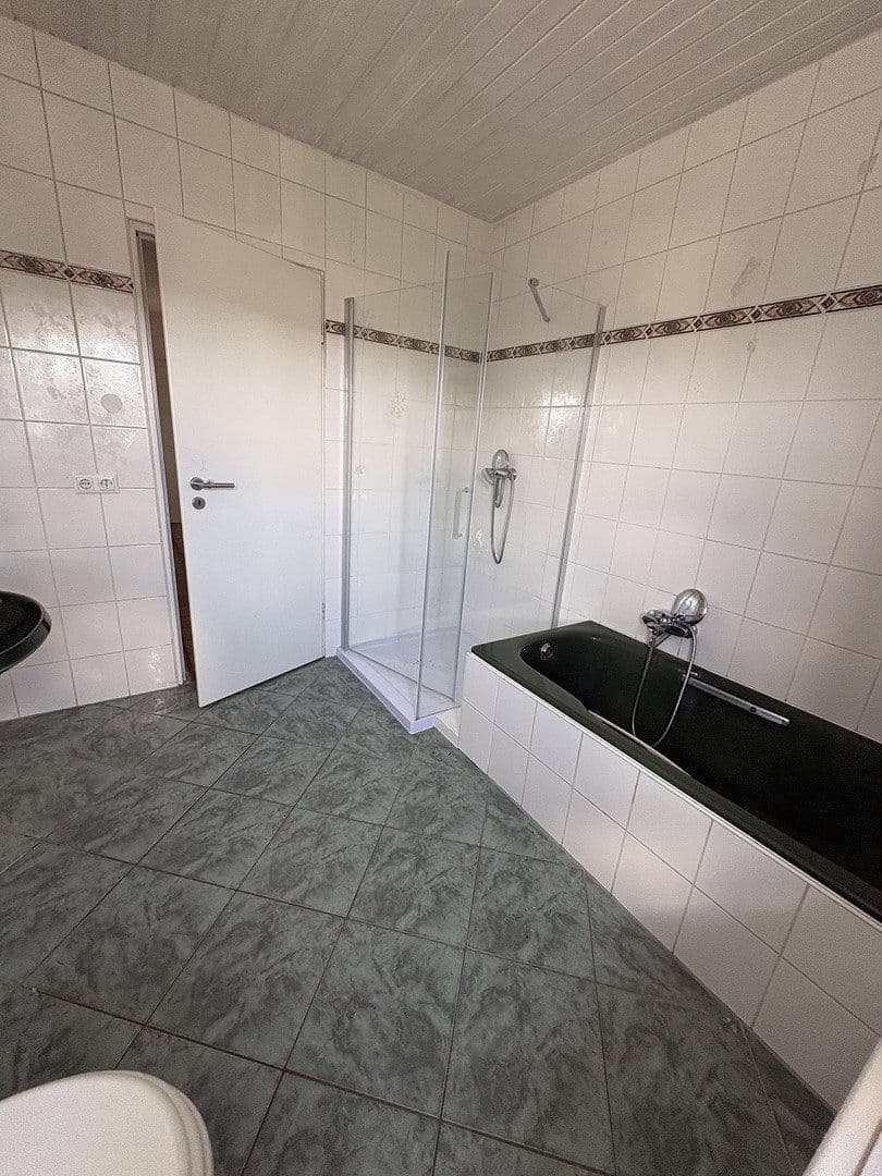 Prodej bytu 4+1 79 m², Bruchköbel, Hessen Prodej bytu 4+1 79 m², Bruchköbel, Hessen