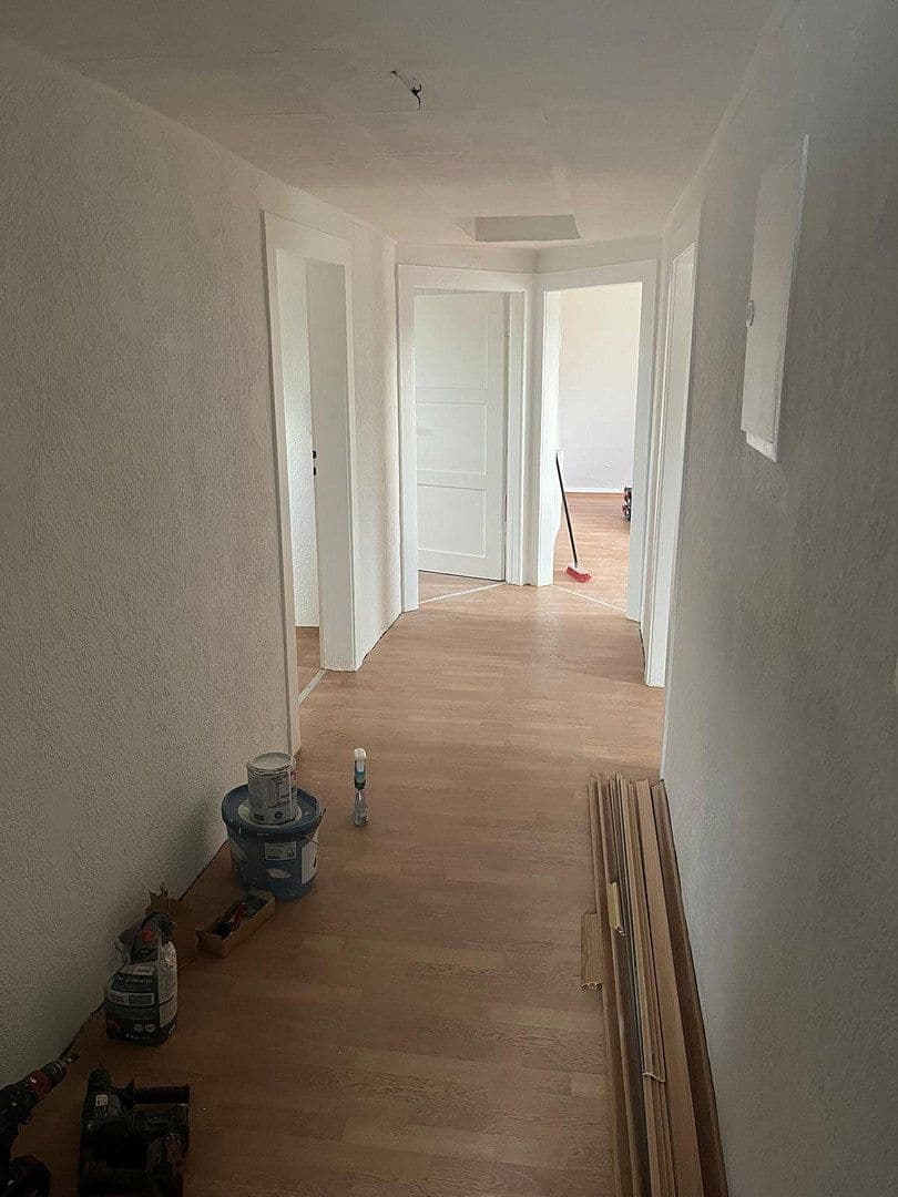Pronájem bytu 3+1 83 m², Schillerstr 24, Bad Pyrmont, Dolní Sasko Pronájem bytu 3+1 83 m², Schillerstr 24, Bad Pyrmont, Dolní Sasko