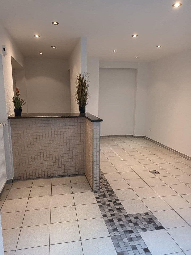 Pronájem kanceláře 59 m², Julius-Bau-Straße 3, Köln, Severní Porýní-Vestfálsko Pronájem kanceláře 59 m², Julius-Bau-Straße 3, Köln, Severní Porýní-Vestfálsko