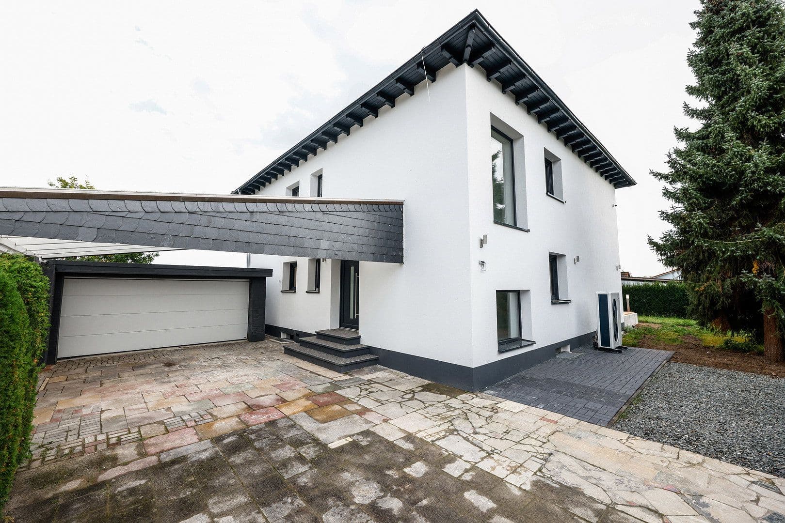 Pronájem bytu 3+1 88 m², Pohlheim, Hessen Pronájem bytu 3+1 88 m², Pohlheim, Hessen