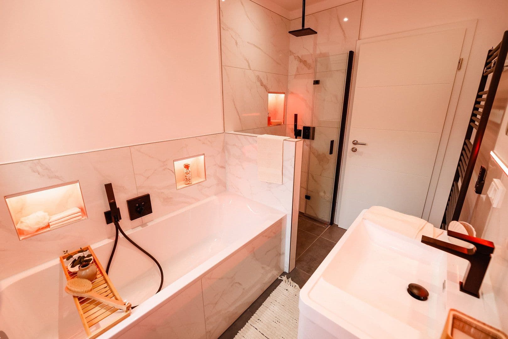 Pronájem bytu 3+1 88 m², Pohlheim, Hessen Pronájem bytu 3+1 88 m², Pohlheim, Hessen