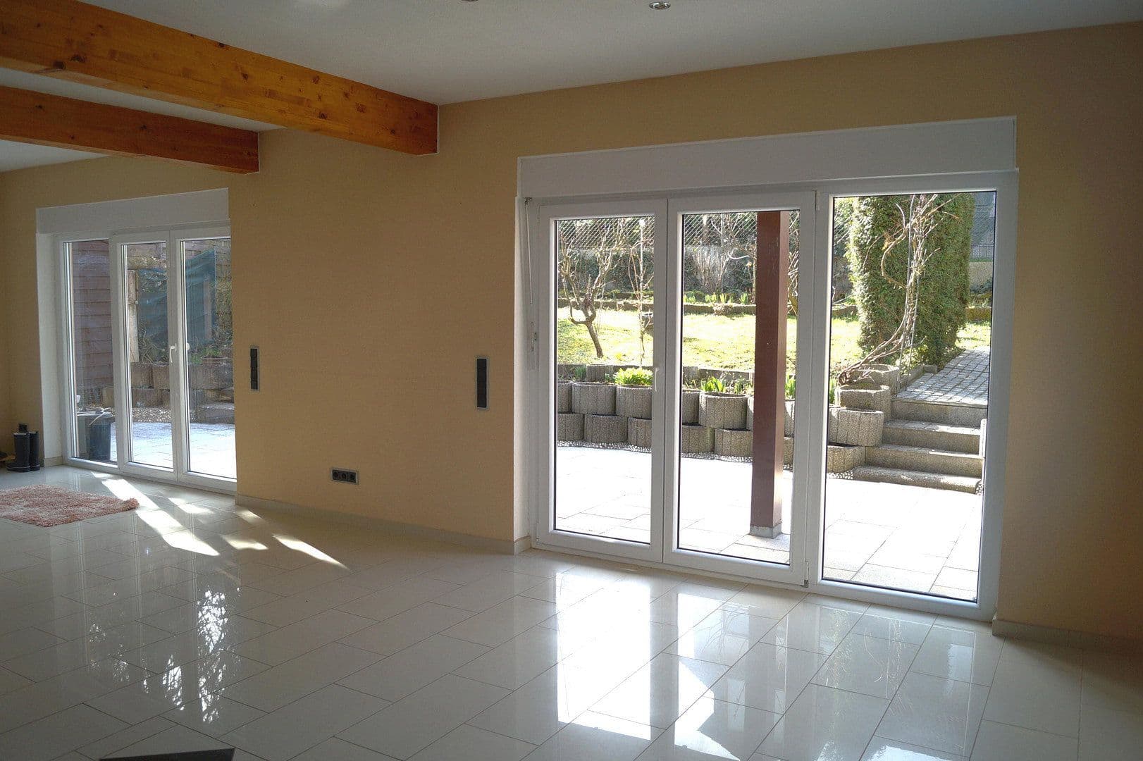 Prodej domu 291 m², pozemek 356 m², Ostfildern, Bádensko-Württembersko Prodej domu 291 m², pozemek 356 m², Ostfildern, Bádensko-Württembersko