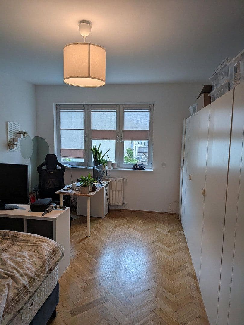Pronájem bytu 3+1 103 m², Mannheim, Bádensko-Württembersko Pronájem bytu 3+1 103 m², Mannheim, Bádensko-Württembersko