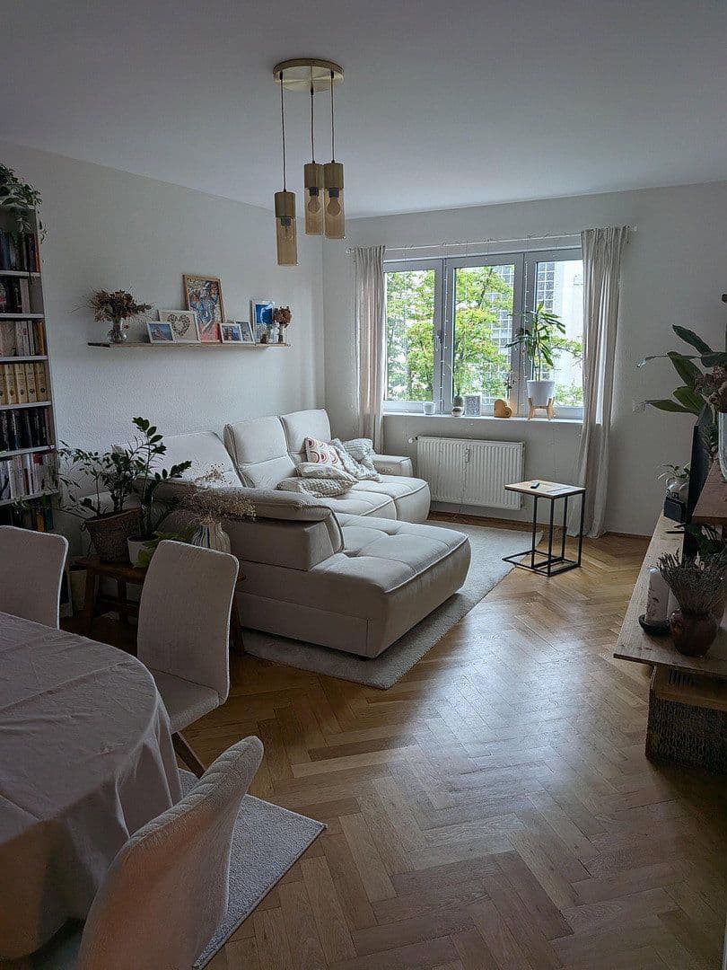 Pronájem bytu 3+1 103 m², Mannheim, Bádensko-Württembersko Pronájem bytu 3+1 103 m², Mannheim, Bádensko-Württembersko