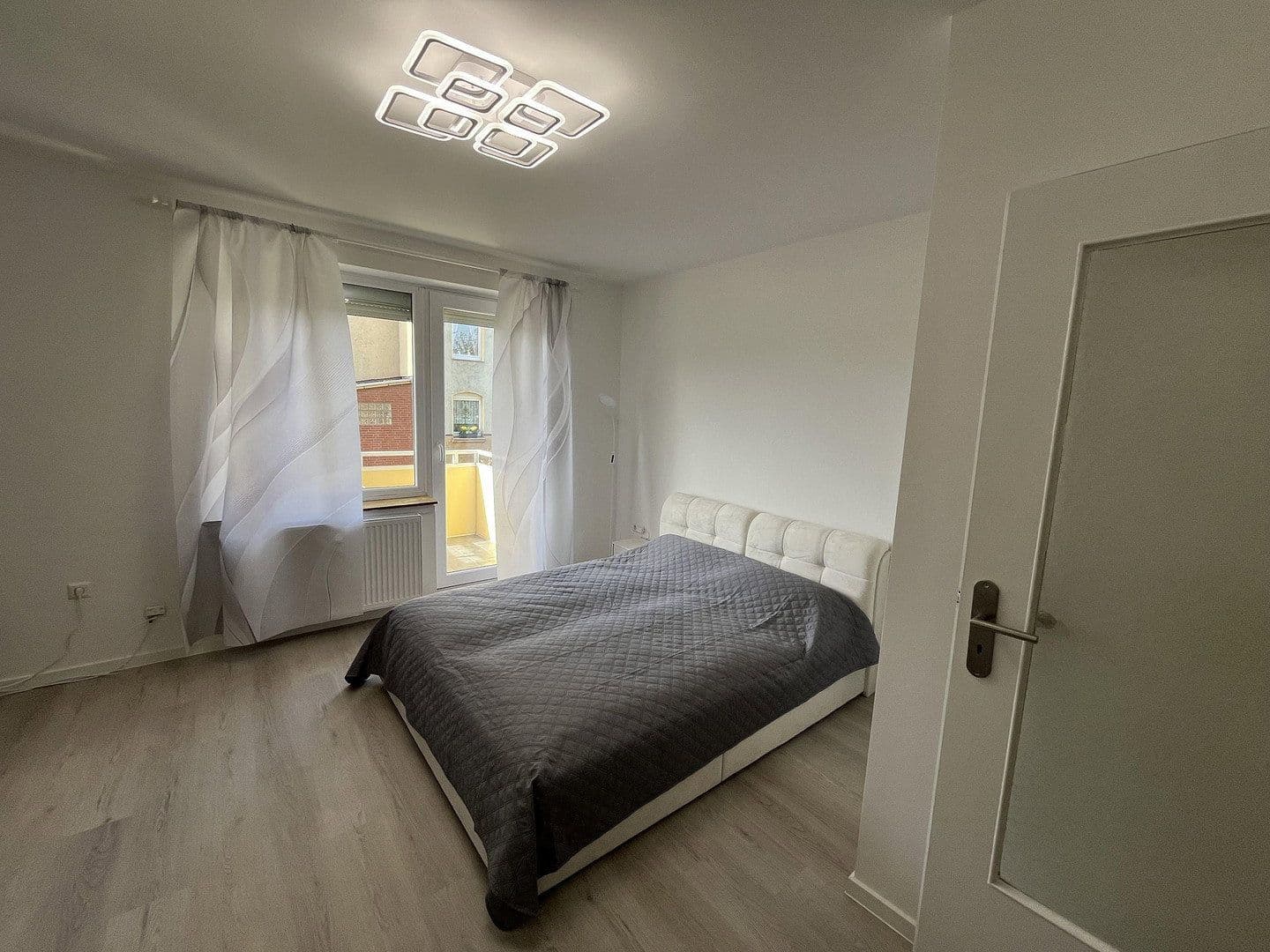 Pronájem bytu 1+1 26 m², Hildesheimer Straße, Sarstedt, Dolní Sasko Pronájem bytu 1+1 26 m², Hildesheimer Straße, Sarstedt, Dolní Sasko