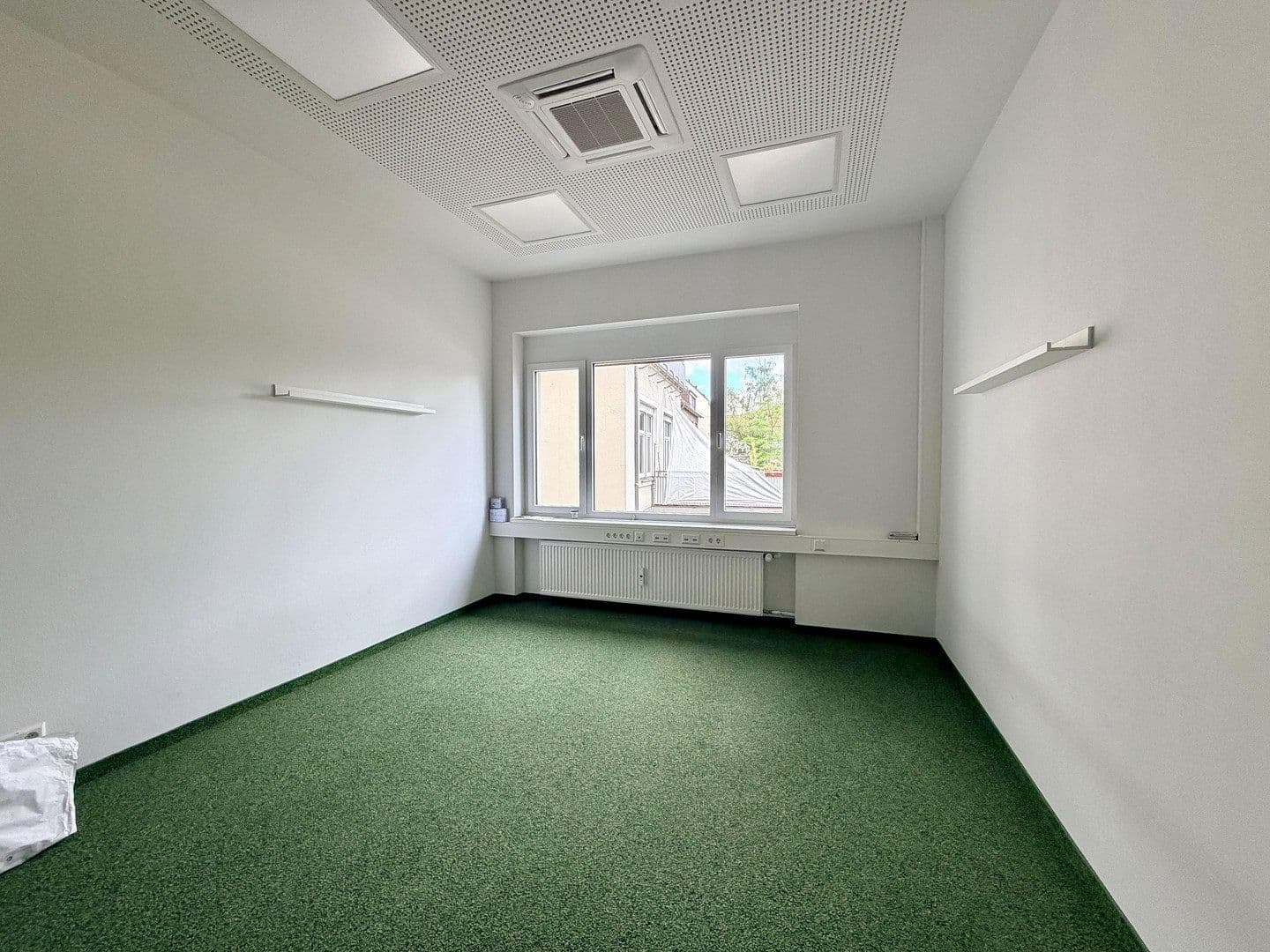Pronájem bytu 4+1 135 m², Stephanienstr. 42/44, Karlsruhe, Bádensko-Württembersko Pronájem bytu 4+1 135 m², Stephanienstr. 42/44, Karlsruhe, Bádensko-Württembersko