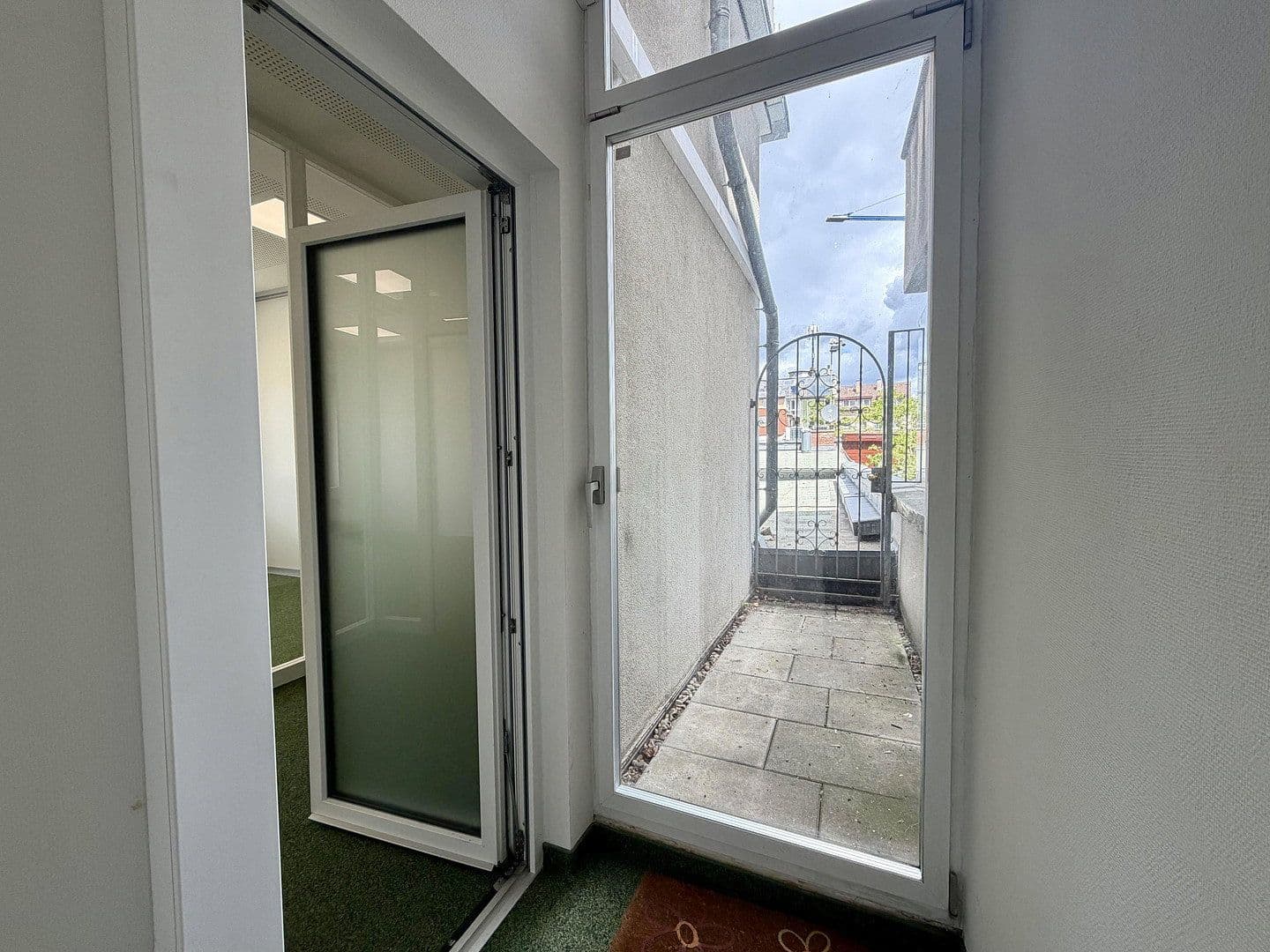 Pronájem bytu 4+1 135 m², Stephanienstr. 42/44, Karlsruhe, Bádensko-Württembersko Pronájem bytu 4+1 135 m², Stephanienstr. 42/44, Karlsruhe, Bádensko-Württembersko