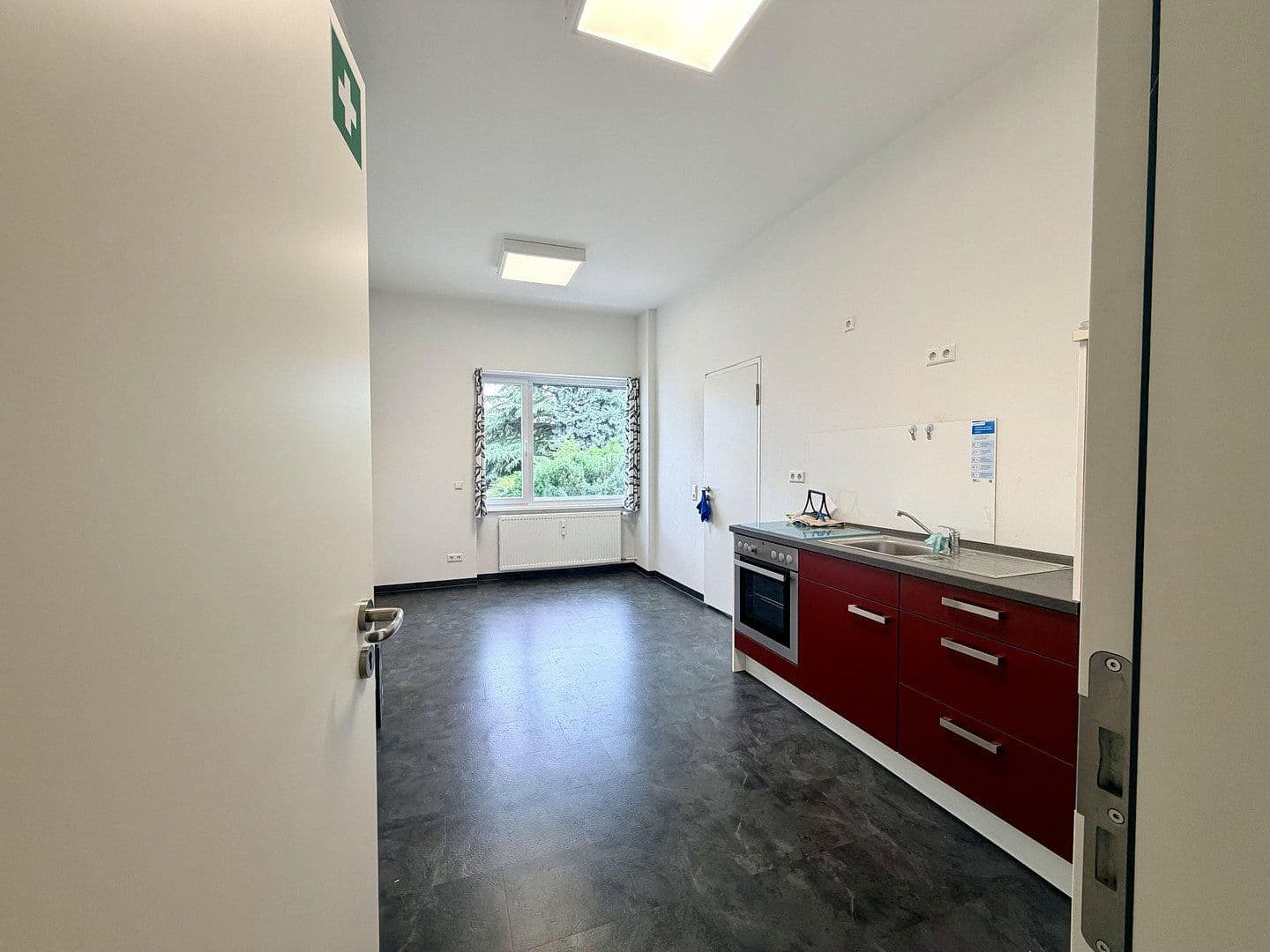 Pronájem bytu 4+1 135 m², Stephanienstr. 42/44, Karlsruhe, Bádensko-Württembersko Pronájem bytu 4+1 135 m², Stephanienstr. 42/44, Karlsruhe, Bádensko-Württembersko