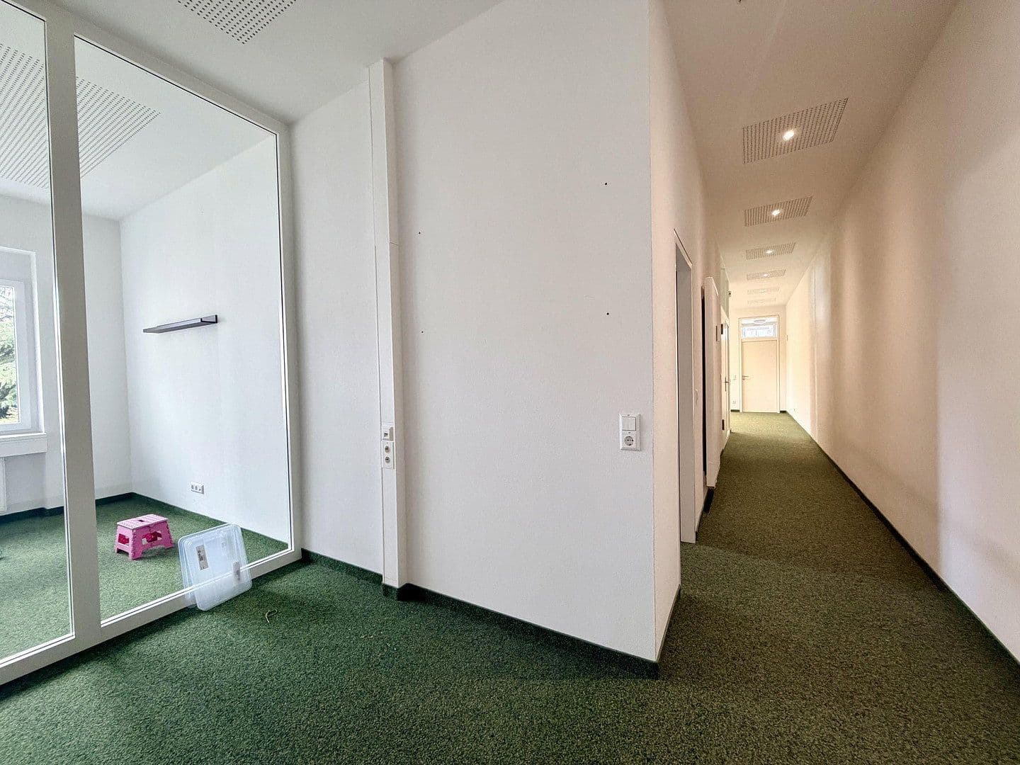 Pronájem bytu 4+1 135 m², Stephanienstr. 42/44, Karlsruhe, Bádensko-Württembersko Pronájem bytu 4+1 135 m², Stephanienstr. 42/44, Karlsruhe, Bádensko-Württembersko