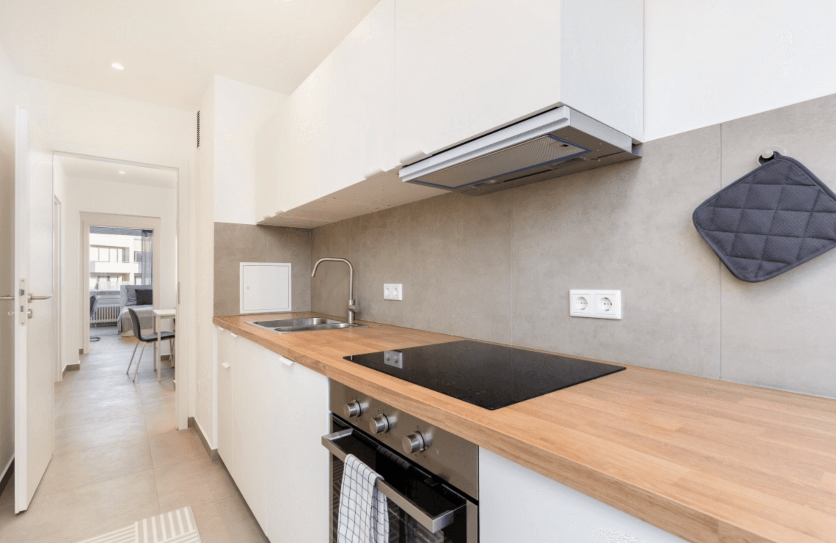 Pronájem bytu 15 m², Meineckestr. 57, Düsseldorf, Severní Porýní-Vestfálsko Pronájem bytu 15 m², Meineckestr. 57, Düsseldorf, Severní Porýní-Vestfálsko