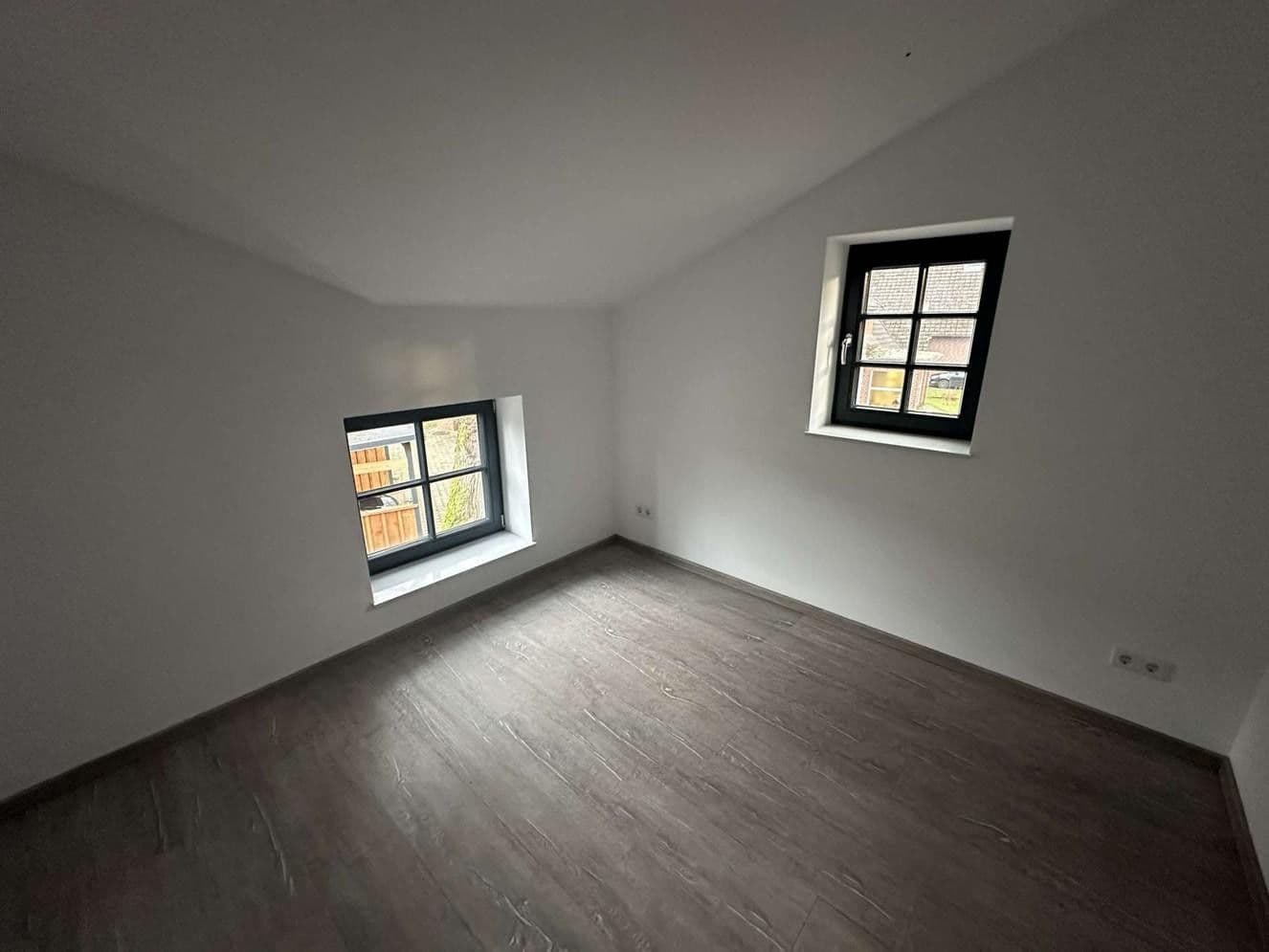 Pronájem kanceláře 103 m², Scharmbecker Dorfstraße 38, Winsen (Luhe), Dolní Sasko Pronájem kanceláře 103 m², Scharmbecker Dorfstraße 38, Winsen (Luhe), Dolní Sasko