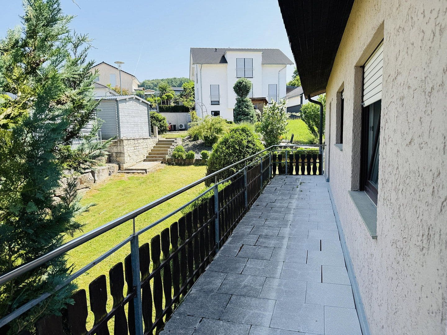 Prodej domu 250 m², pozemek 1.100 m², Lauda-Königshofen, Bádensko-Württembersko Prodej domu 250 m², pozemek 1.100 m², Lauda-Königshofen, Bádensko-Württembersko