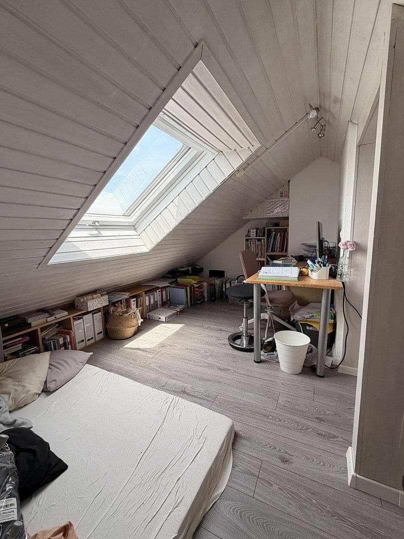 Pronájem bytu 2+kk 62 m², Unterensingen, Bádensko-Württembersko Pronájem bytu 2+kk 62 m², Unterensingen, Bádensko-Württembersko