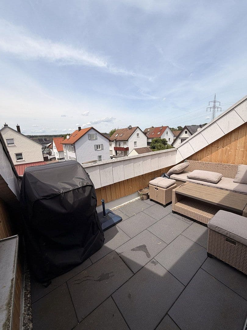 Pronájem bytu 2+kk 62 m², Unterensingen, Bádensko-Württembersko Pronájem bytu 2+kk 62 m², Unterensingen, Bádensko-Württembersko