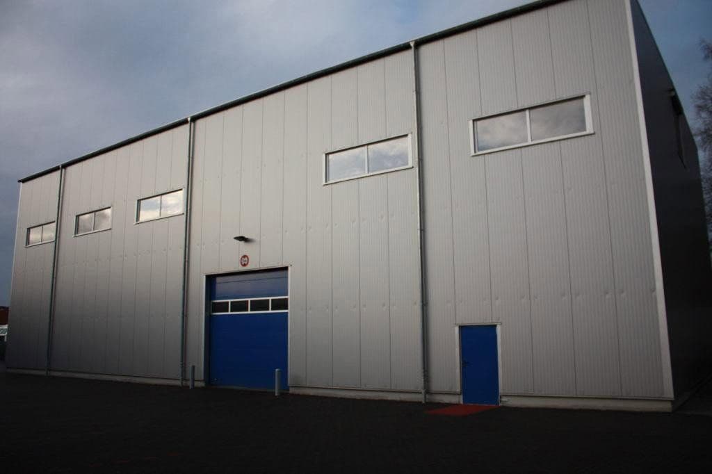 Pronájem nebytového prostoru 480 m², Dieselstr. 13, Arnsberg, Severní Porýní-Vestfálsko Pronájem nebytového prostoru 480 m², Dieselstr. 13, Arnsberg, Severní Porýní-Vestfálsko