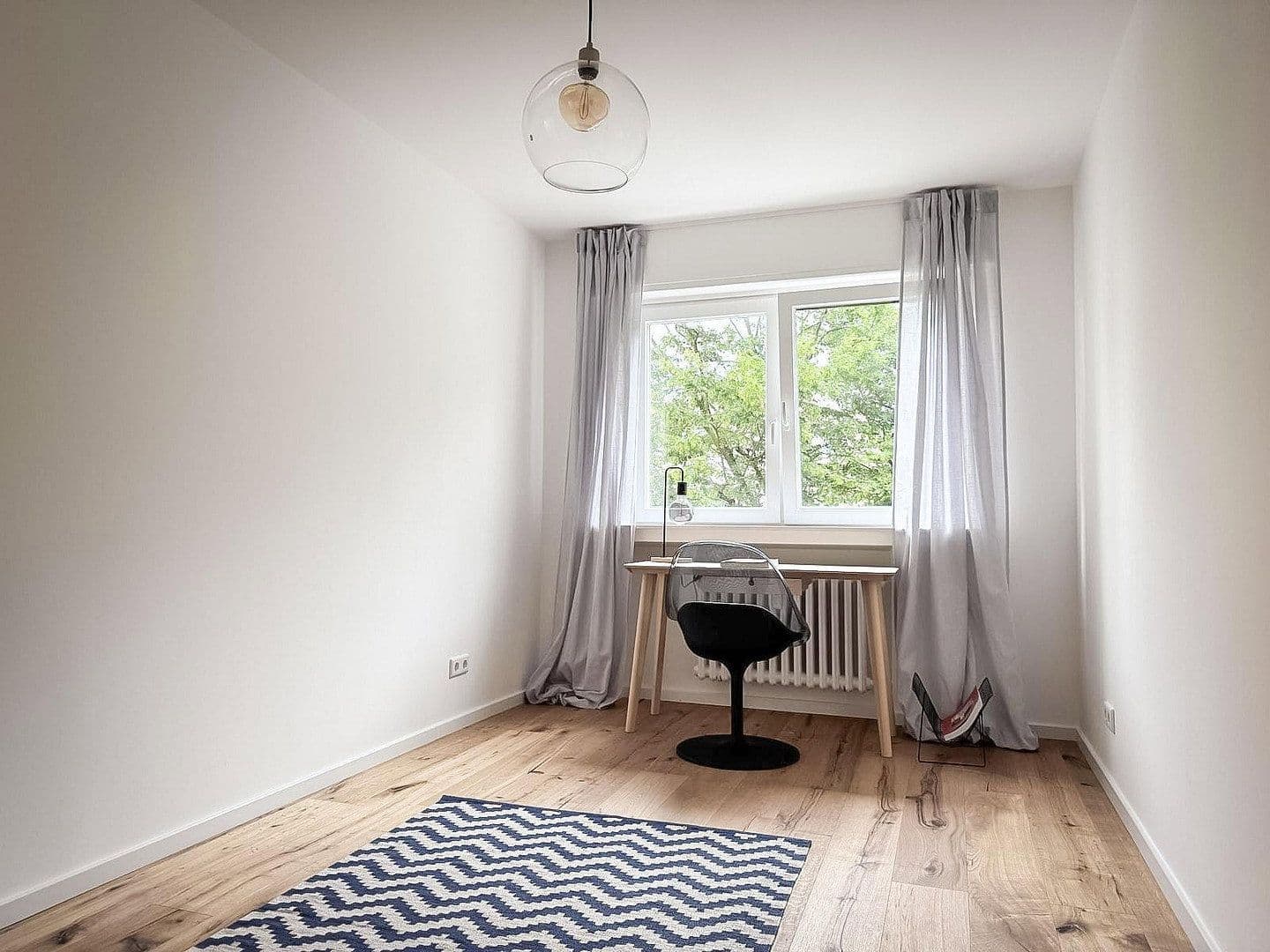 Prodej bytu 3+1 73 m², Frankfurt, Hessen Prodej bytu 3+1 73 m², Frankfurt, Hessen