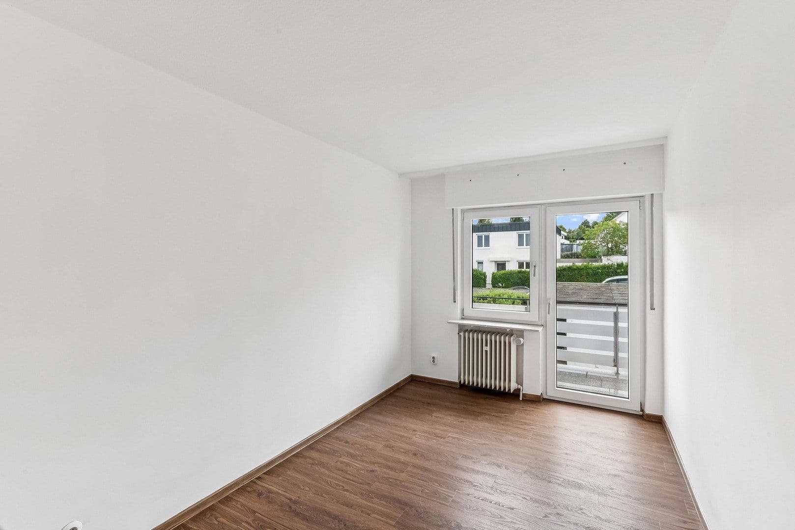 Prodej domu 105 m², pozemek 174 m², Bad Soden am Taunus, Hessen Prodej domu 105 m², pozemek 174 m², Bad Soden am Taunus, Hessen