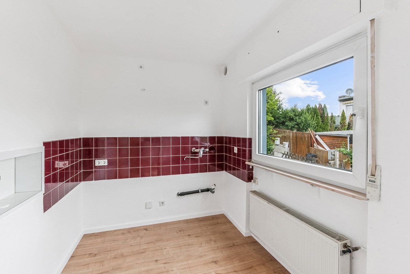 Prodej domu 105 m², pozemek 174 m², Bad Soden am Taunus, Hessen Prodej domu 105 m², pozemek 174 m², Bad Soden am Taunus, Hessen