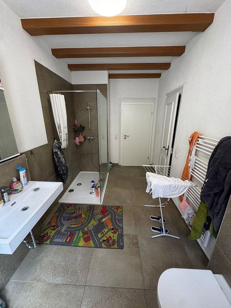 Pronájem bytu 3+1 91 m², Hohenzollernstrasse21, Albstadt, Bádensko-Württembersko Pronájem bytu 3+1 91 m², Hohenzollernstrasse21, Albstadt, Bádensko-Württembersko