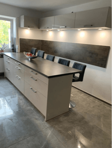 Prodej domu 234 m², pozemek 690 m², Moosburg, Bavorsko Prodej domu 234 m², pozemek 690 m², Moosburg, Bavorsko