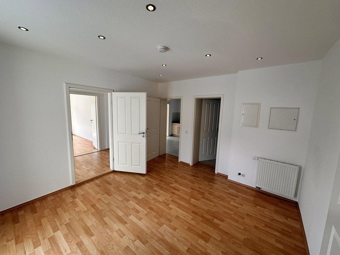 Pronájem bytu 3+1 79 m², Am Zehnt 9, Sinsheim, Bádensko-Württembersko Pronájem bytu 3+1 79 m², Am Zehnt 9, Sinsheim, Bádensko-Württembersko