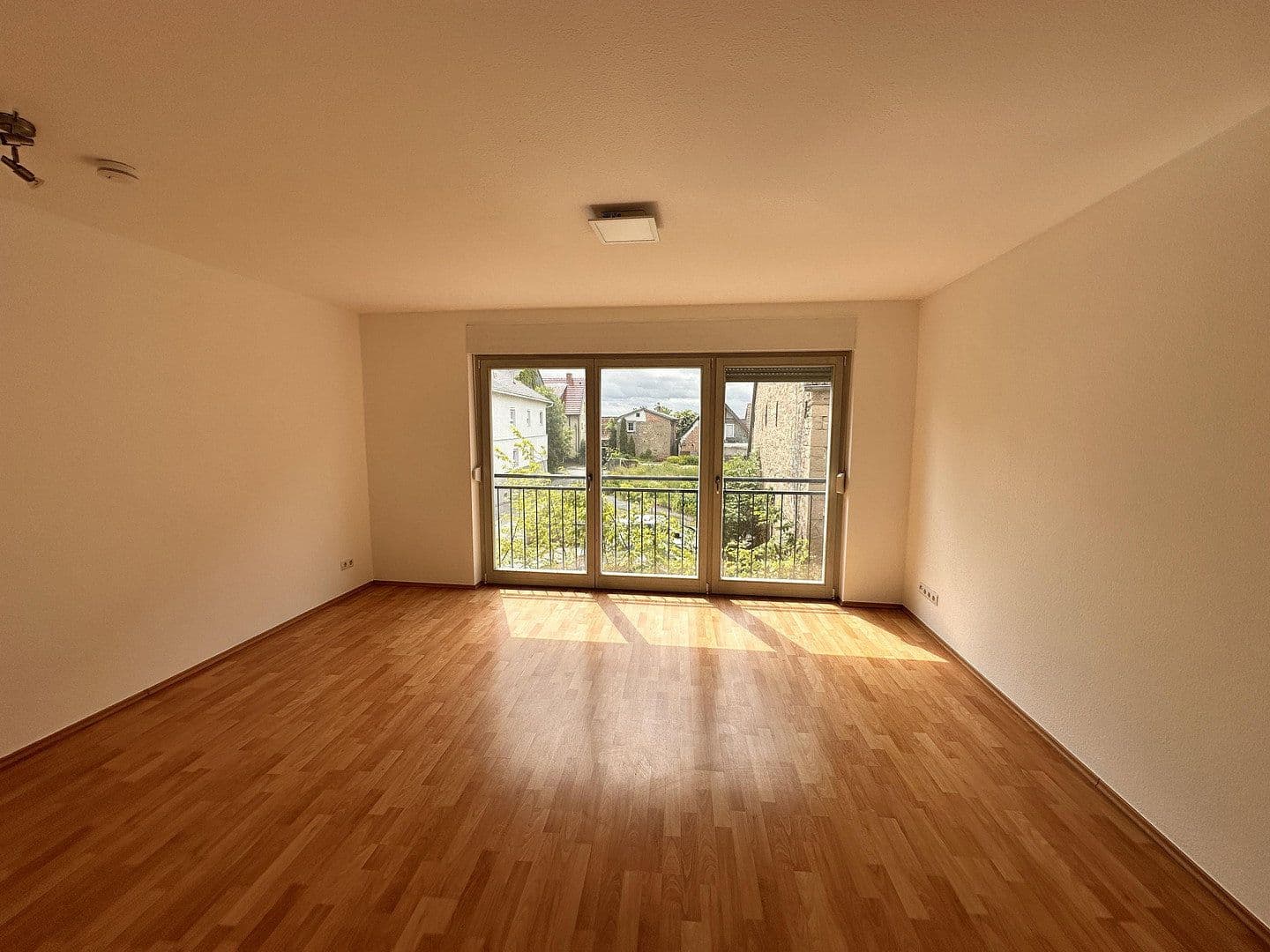Pronájem bytu 3+1 79 m², Am Zehnt 9, Sinsheim, Bádensko-Württembersko Pronájem bytu 3+1 79 m², Am Zehnt 9, Sinsheim, Bádensko-Württembersko