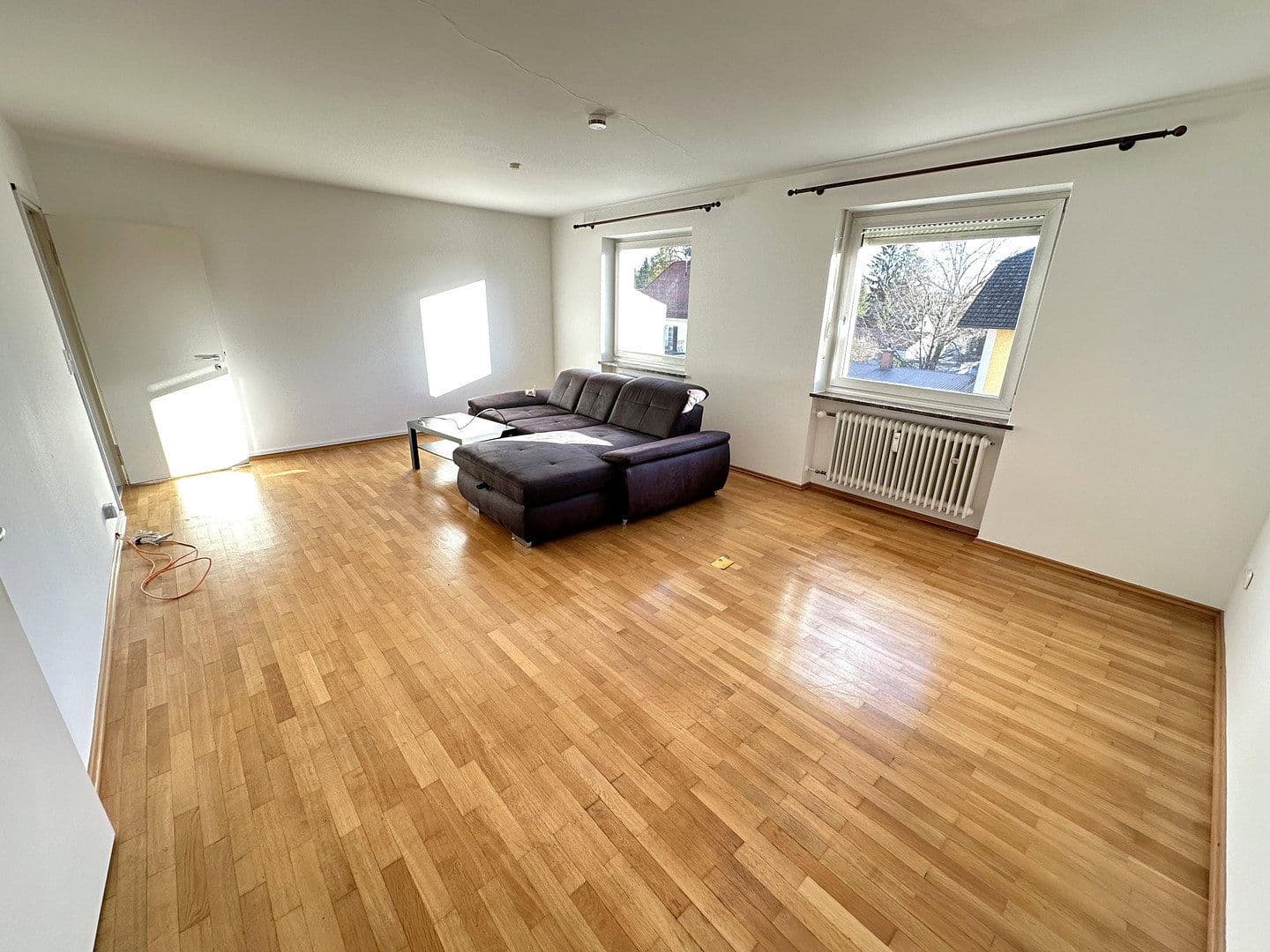 Pronájem bytu 4+1 117 m², Poing, Bavorsko Pronájem bytu 4+1 117 m², Poing, Bavorsko