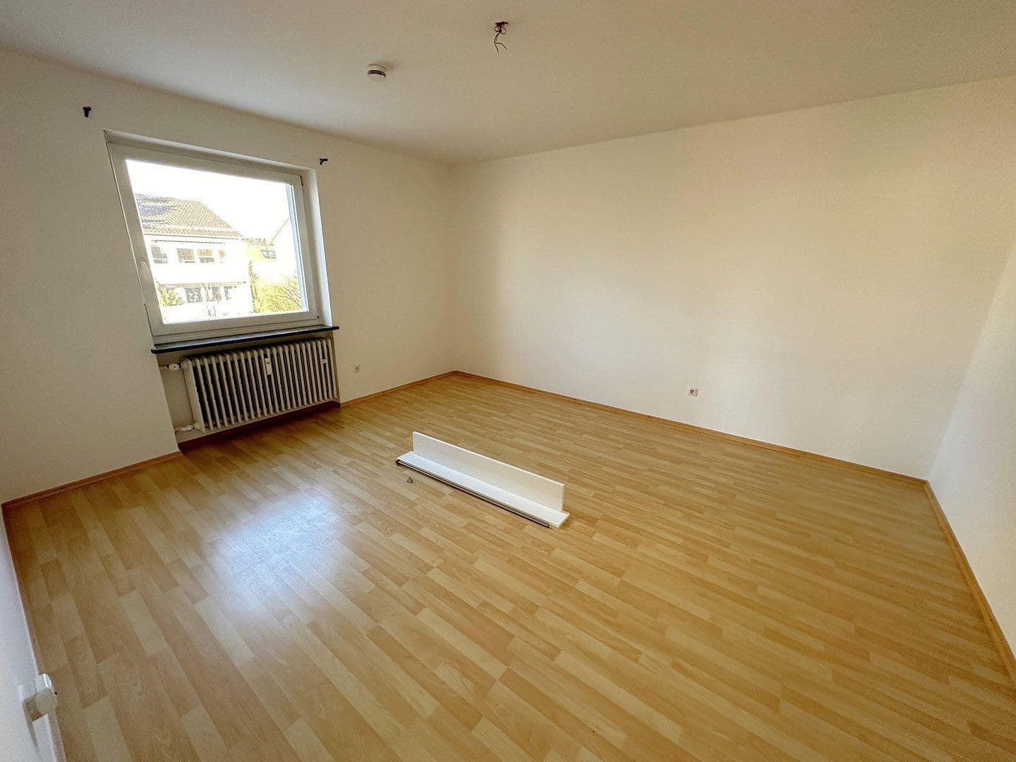 Pronájem bytu 4+1 117 m², Poing, Bavorsko Pronájem bytu 4+1 117 m², Poing, Bavorsko