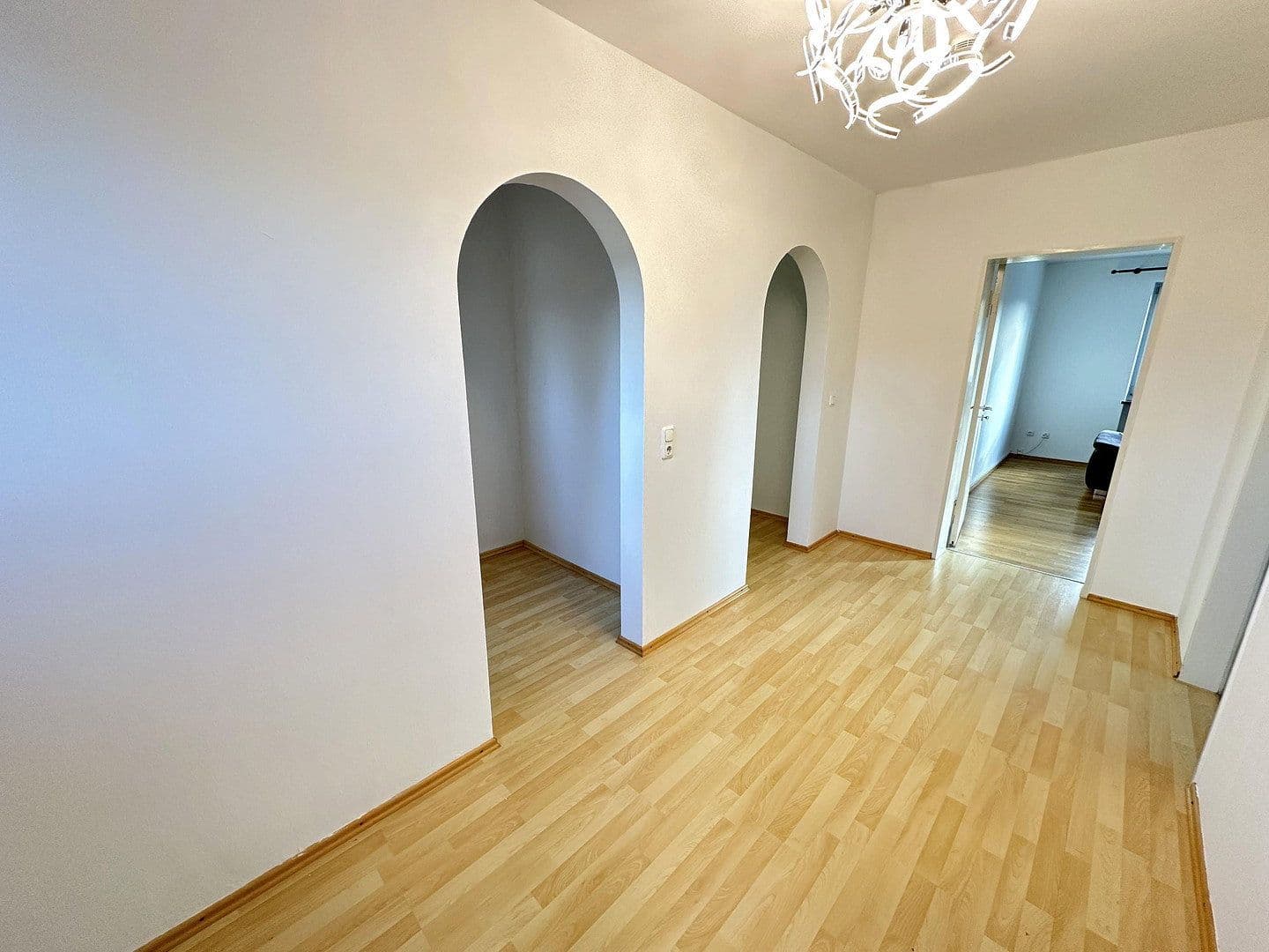 Pronájem bytu 4+1 117 m², Poing, Bavorsko Pronájem bytu 4+1 117 m², Poing, Bavorsko