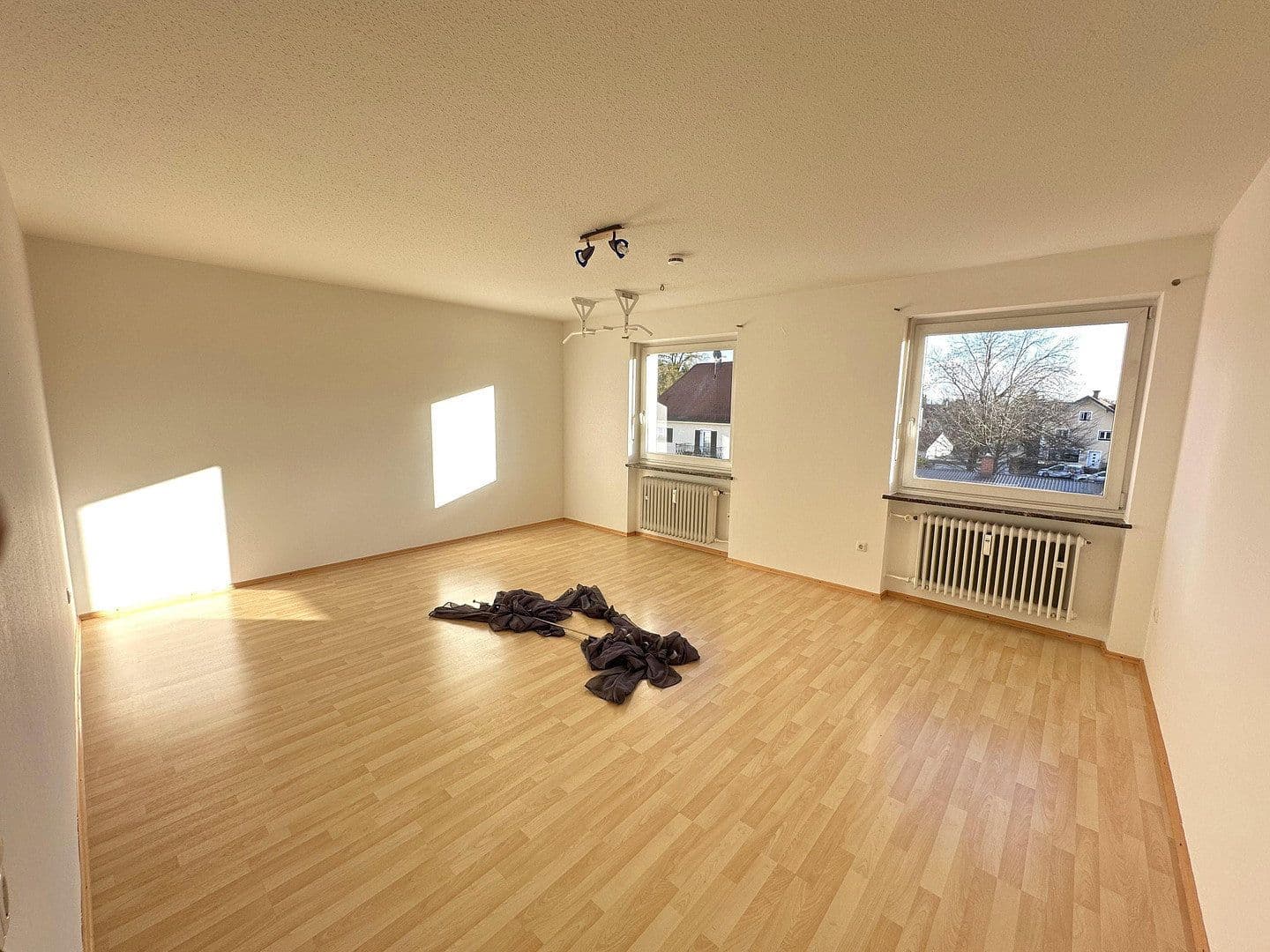 Pronájem bytu 4+1 117 m², Poing, Bavorsko Pronájem bytu 4+1 117 m², Poing, Bavorsko