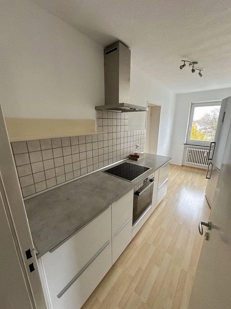 Pronájem bytu 4+1 117 m², Poing, Bavorsko Pronájem bytu 4+1 117 m², Poing, Bavorsko