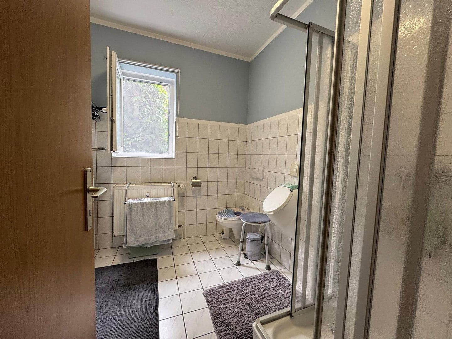 Pronájem bytu 3+1 94 m², Petersilienstraße 18, Osterode am Harz, Dolní Sasko Pronájem bytu 3+1 94 m², Petersilienstraße 18, Osterode am Harz, Dolní Sasko