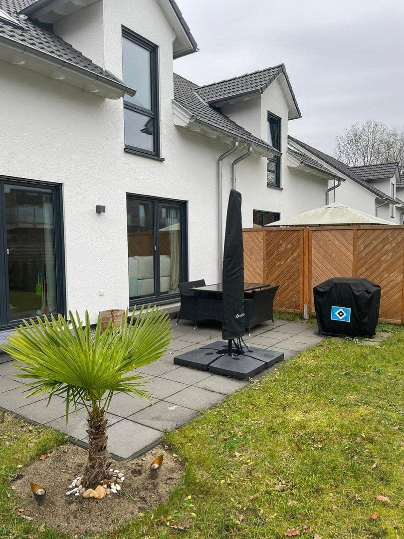Pronájem domu 124 m², pozemek 350 m², Büchen, Šlesvicko-Holštýnsko Pronájem domu 124 m², pozemek 350 m², Büchen, Šlesvicko-Holštýnsko