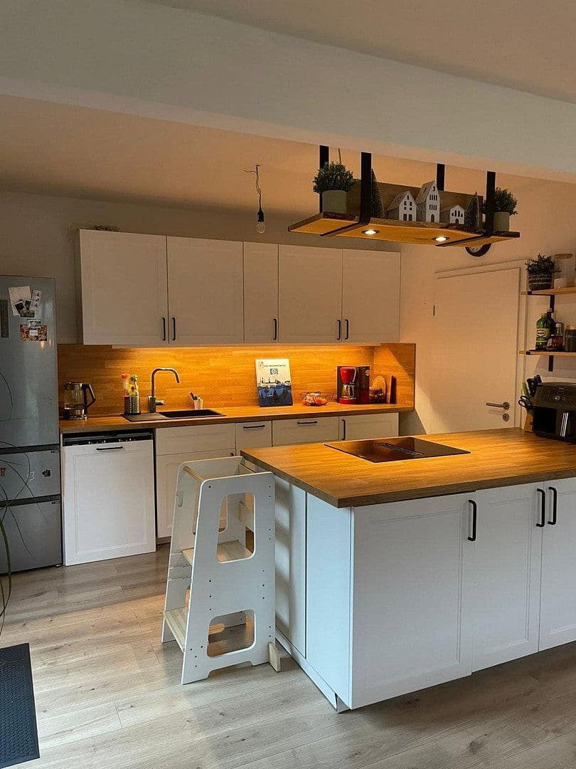 Pronájem domu 124 m², pozemek 350 m², Büchen, Šlesvicko-Holštýnsko Pronájem domu 124 m², pozemek 350 m², Büchen, Šlesvicko-Holštýnsko