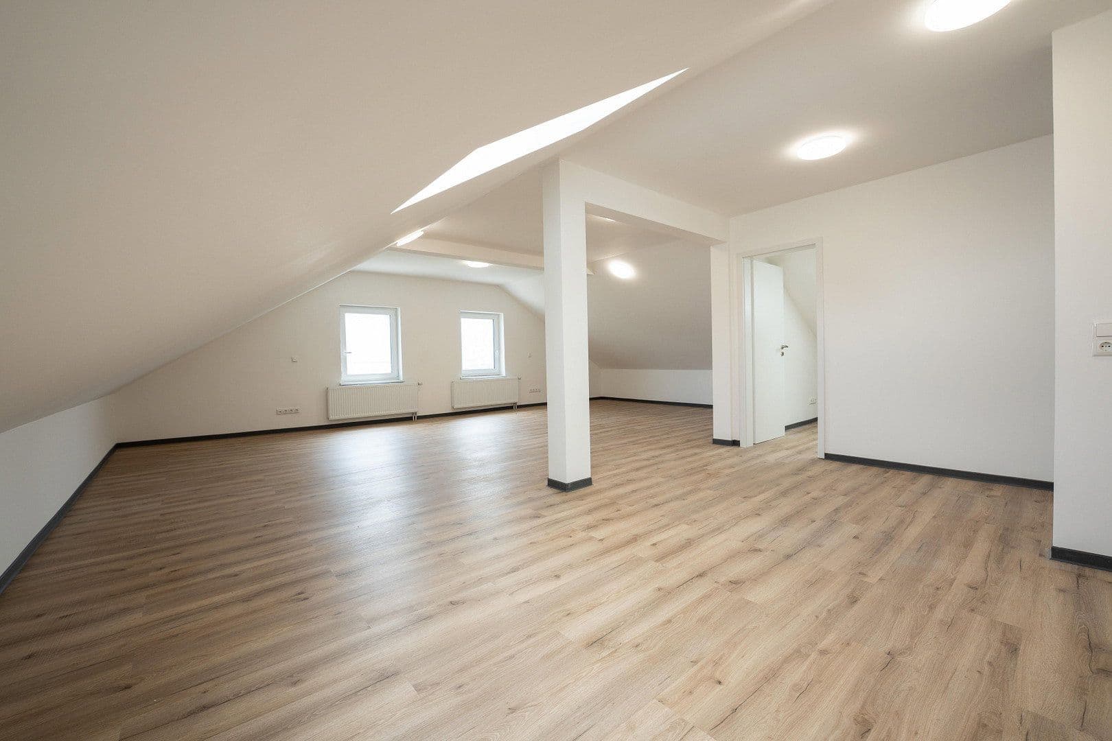 Pronájem bytu 4+1 129 m², Buchenberg, Bavorsko Pronájem bytu 4+1 129 m², Buchenberg, Bavorsko