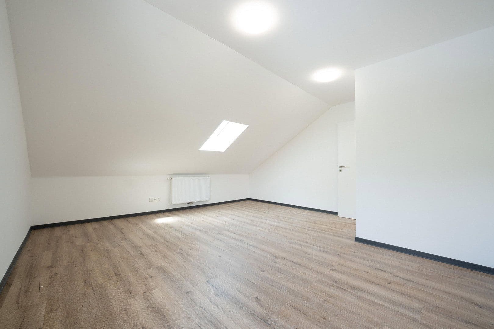 Pronájem bytu 4+1 129 m², Buchenberg, Bavorsko Pronájem bytu 4+1 129 m², Buchenberg, Bavorsko
