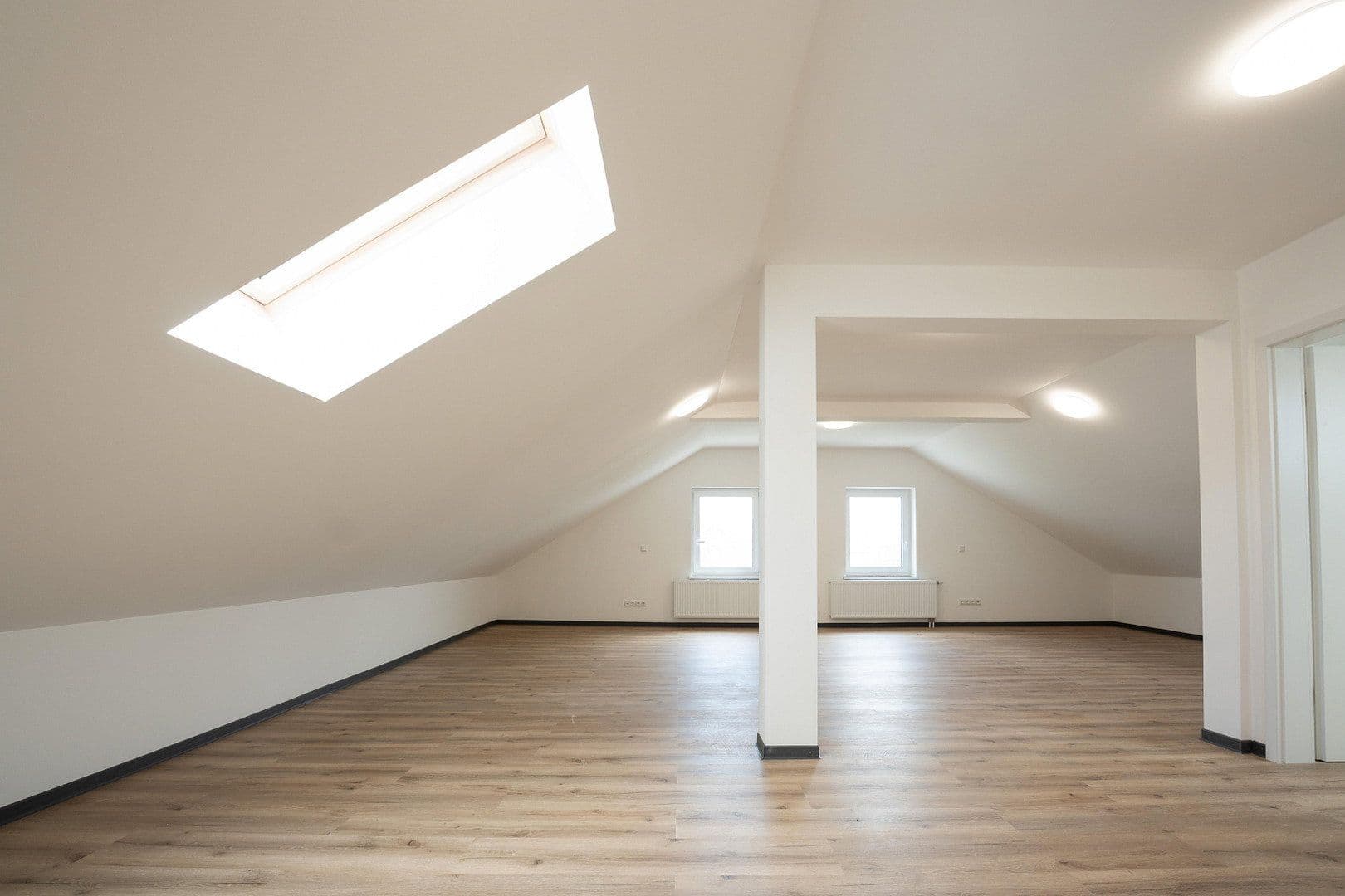 Pronájem bytu 4+1 129 m², Buchenberg, Bavorsko Pronájem bytu 4+1 129 m², Buchenberg, Bavorsko
