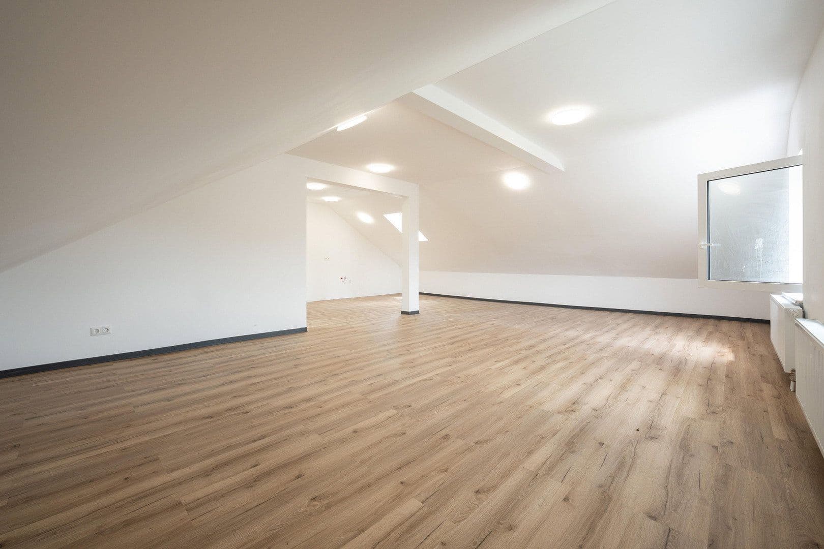 Pronájem bytu 4+1 129 m², Buchenberg, Bavorsko Pronájem bytu 4+1 129 m², Buchenberg, Bavorsko