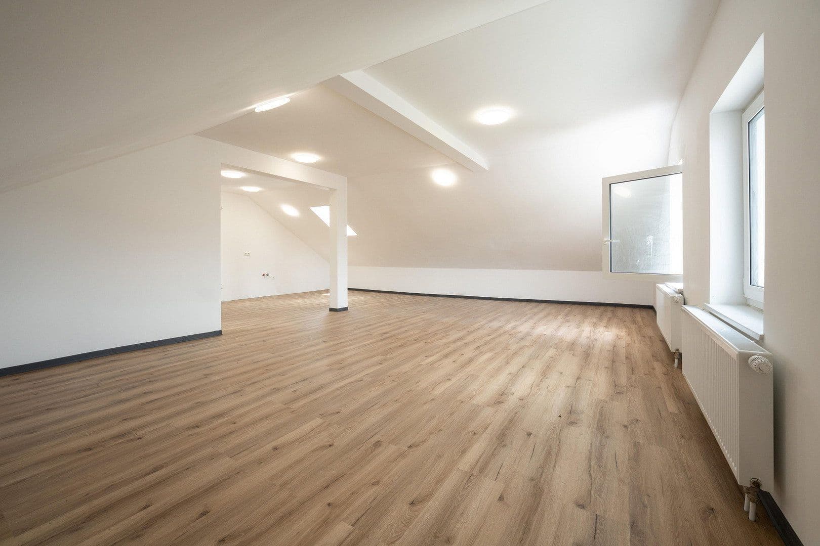 Pronájem bytu 4+1 129 m², Buchenberg, Bavorsko Pronájem bytu 4+1 129 m², Buchenberg, Bavorsko