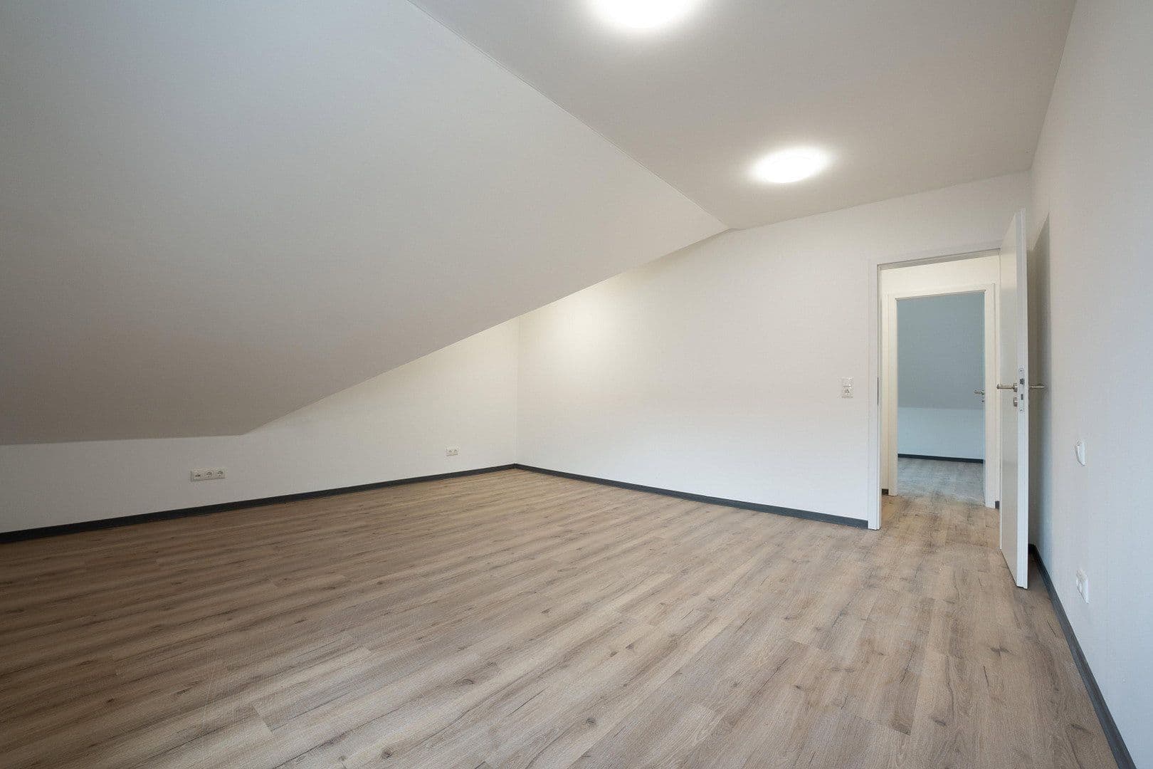 Pronájem bytu 4+1 129 m², Buchenberg, Bavorsko Pronájem bytu 4+1 129 m², Buchenberg, Bavorsko