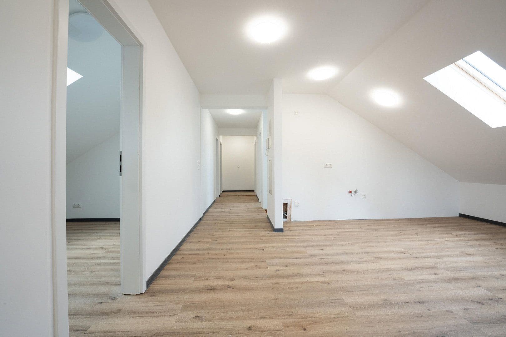 Pronájem bytu 4+1 129 m², Buchenberg, Bavorsko Pronájem bytu 4+1 129 m², Buchenberg, Bavorsko