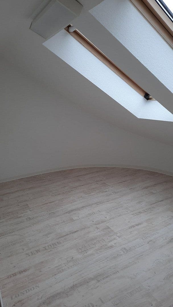 Prodej bytu 3+1 50 m², Montabaur, Porýní-Falc Prodej bytu 3+1 50 m², Montabaur, Porýní-Falc