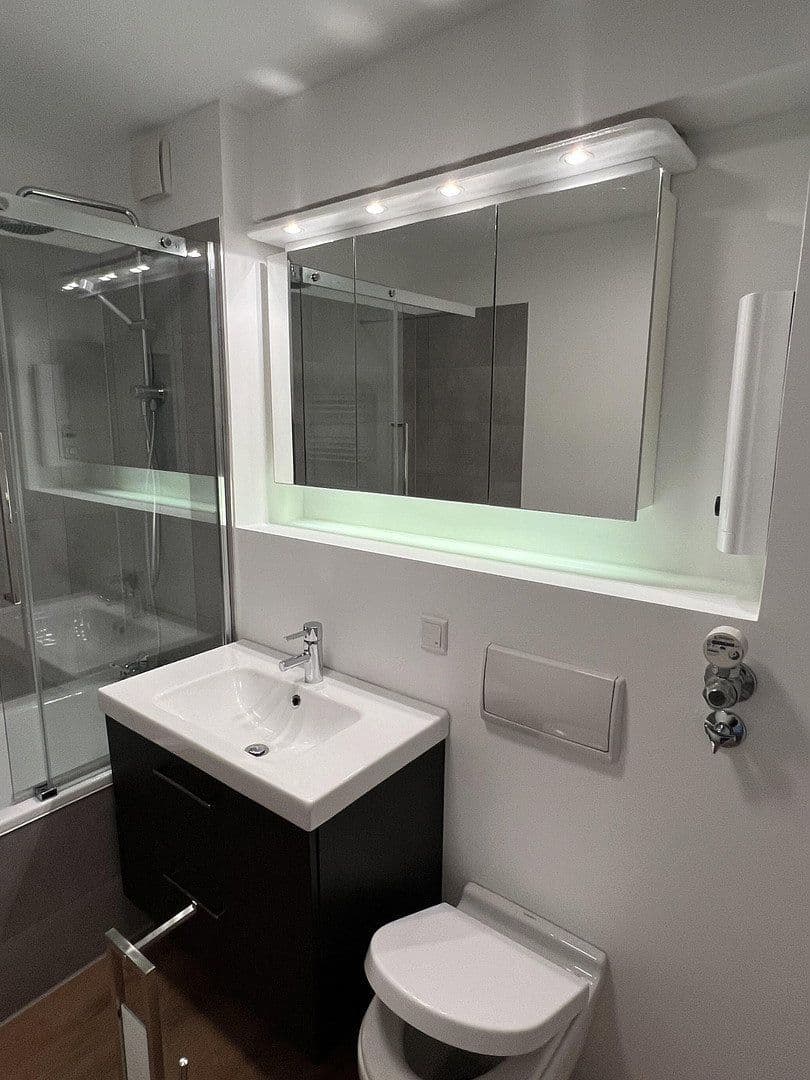 Prodej bytu 2+1 58 m², Lortzingstr. 25 a, Hilden, Severní Porýní-Vestfálsko Prodej bytu 2+1 58 m², Lortzingstr. 25 a, Hilden, Severní Porýní-Vestfálsko