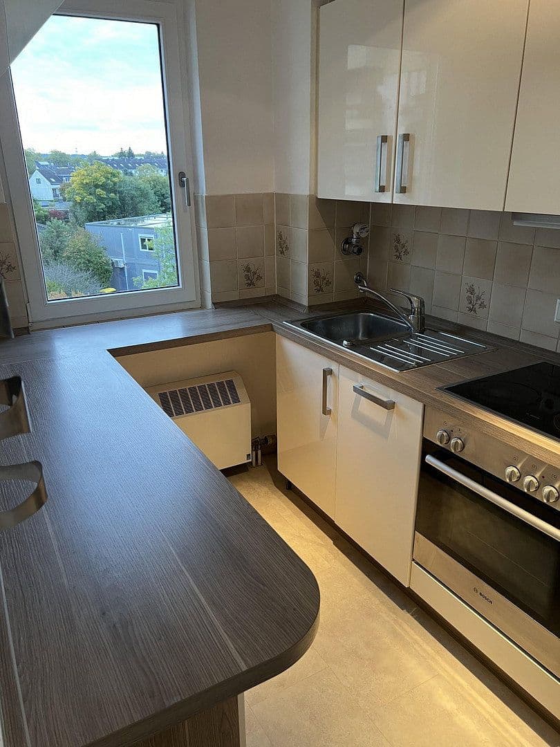 Prodej bytu 2+1 58 m², Lortzingstr. 25 a, Hilden, Severní Porýní-Vestfálsko Prodej bytu 2+1 58 m², Lortzingstr. 25 a, Hilden, Severní Porýní-Vestfálsko