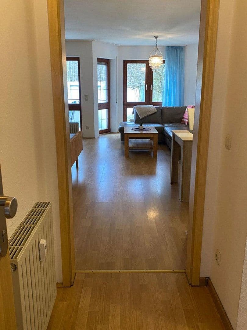 Pronájem bytu 1+1 43 m², Zeppelinstraße 140, Friedrichshafen, Bádensko-Württembersko Pronájem bytu 1+1 43 m², Zeppelinstraße 140, Friedrichshafen, Bádensko-Württembersko
